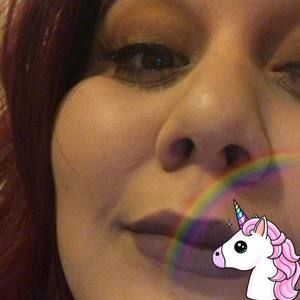 Meet your Posher, Alicia